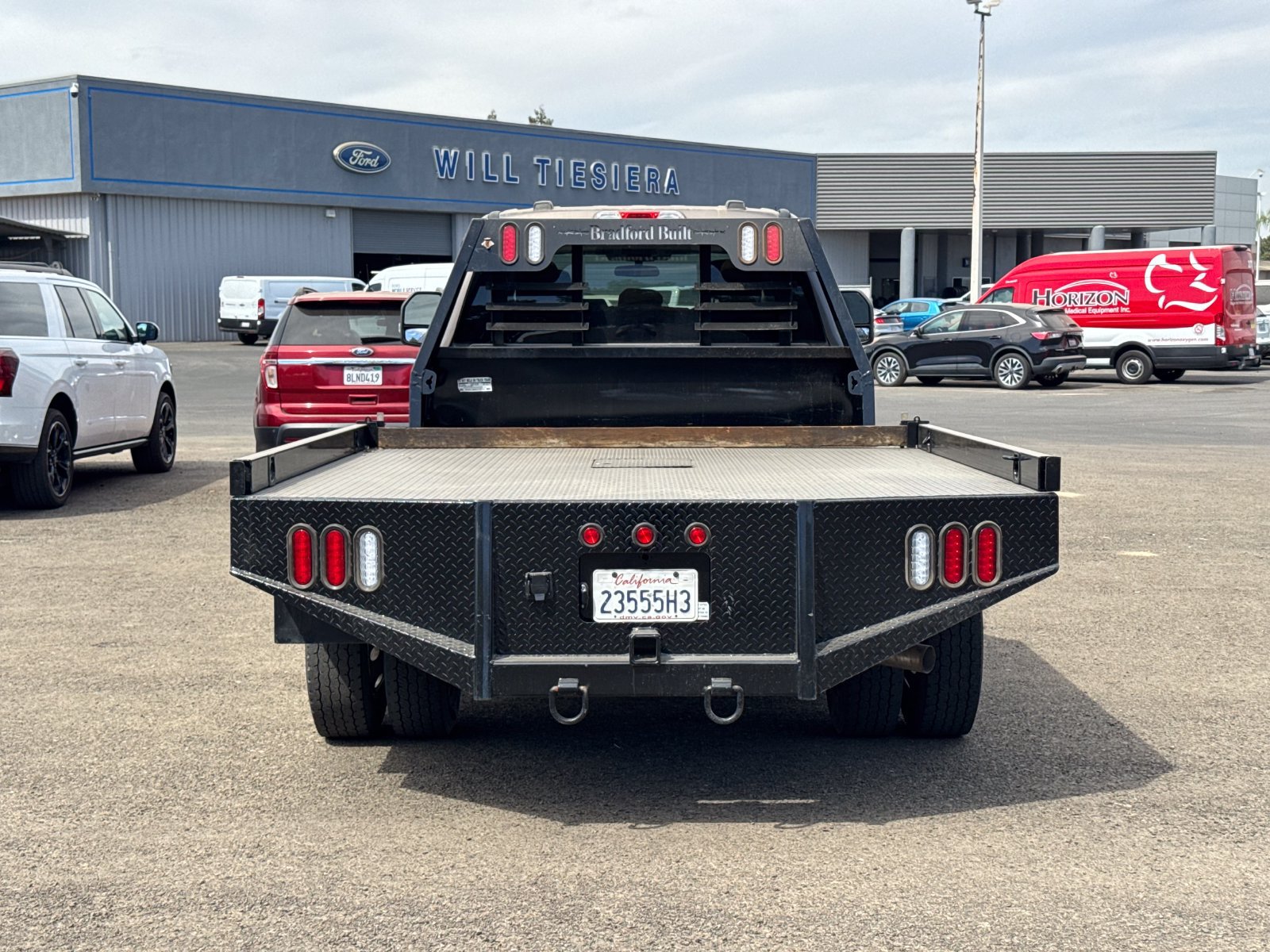 Used 2022 Ford F550 4x4 Crew Cab Super Duty w/ XLT Value Package image 4