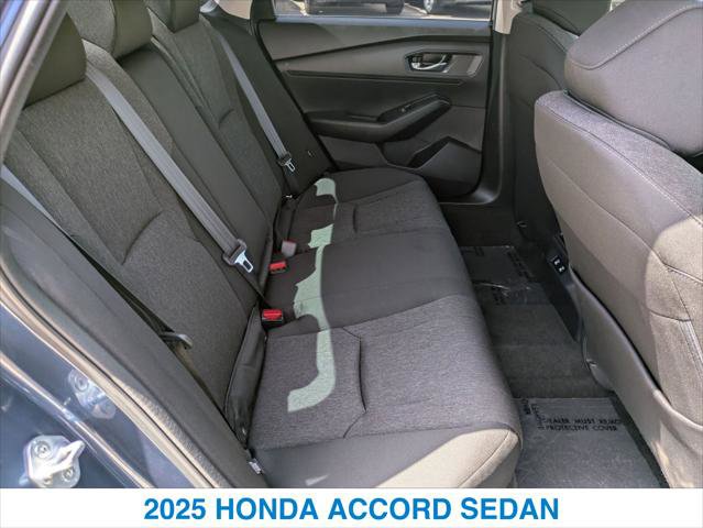 Certified 2025 Honda Accord SE image 24