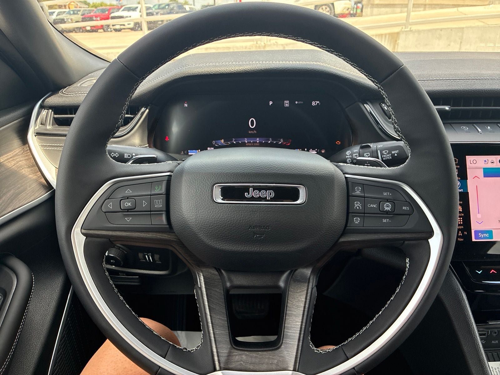 New 2026 Jeep Grand Cherokee L Limited AWD/4WD image 30