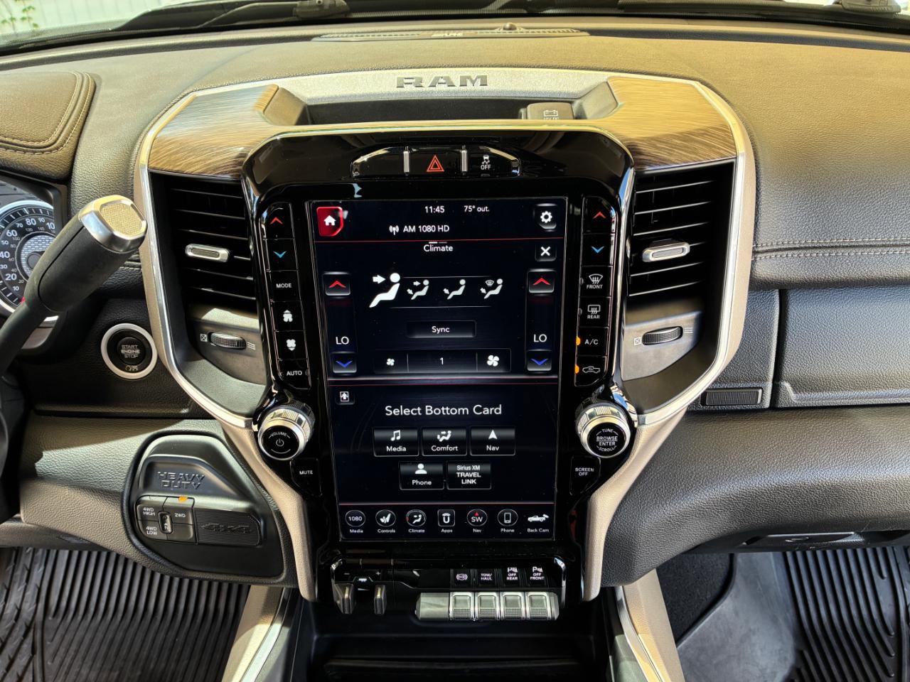 Used 2020 RAM 3500 Laramie AWD/4WD image 26