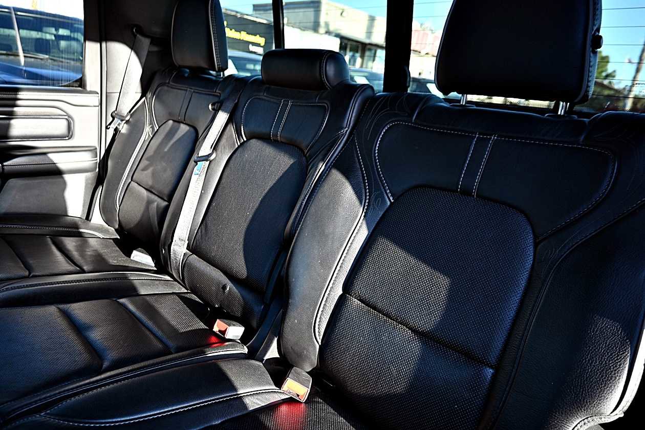 Used 2022 RAM 1500 Limited image 12