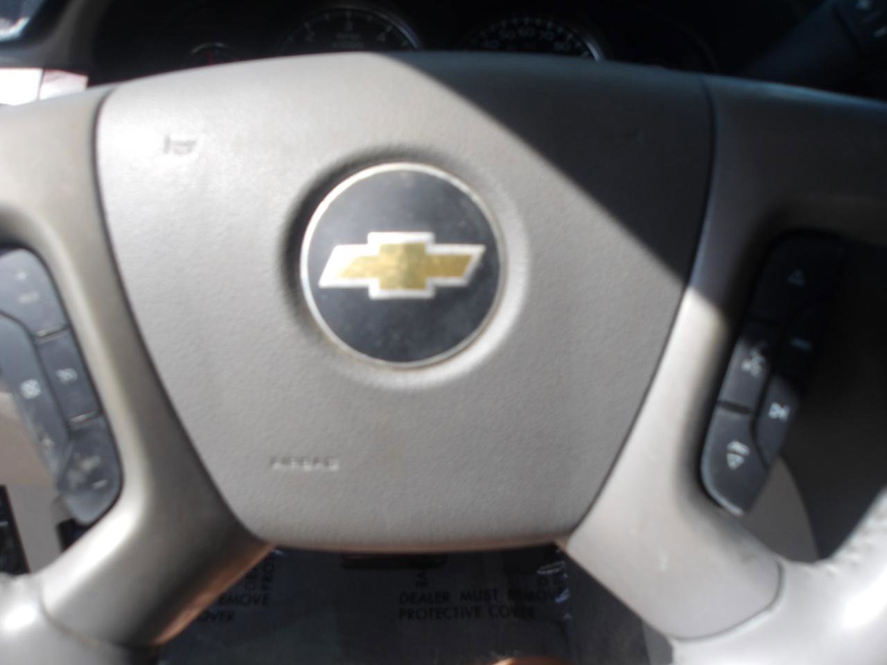Used 2014 Chevrolet Suburban LT image 20