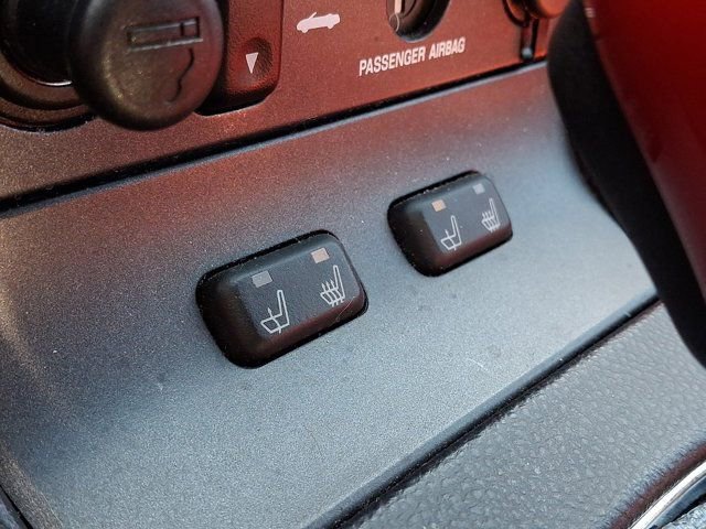 Used 2003 Ford Thunderbird RWD image 25