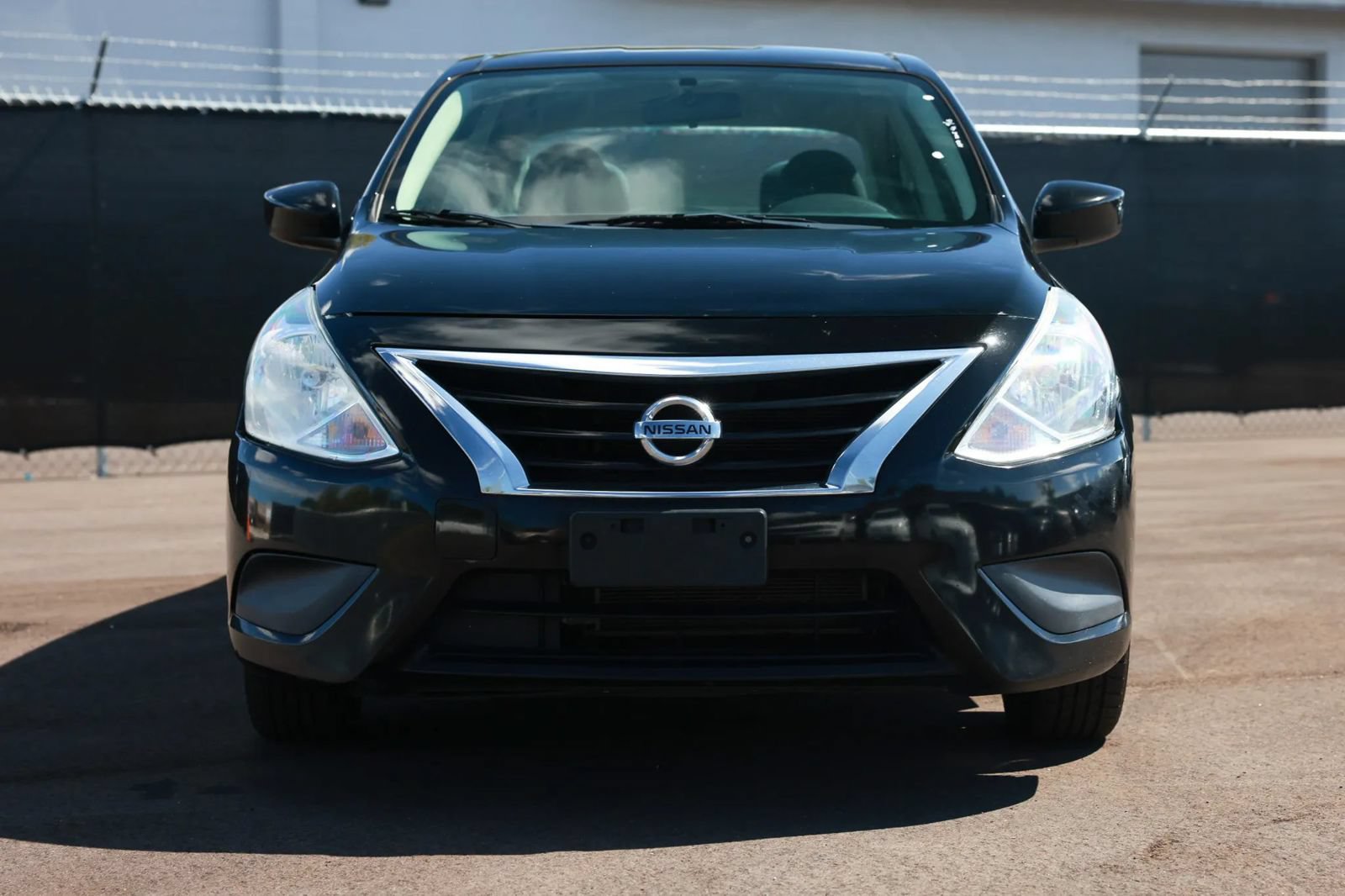 Used 2019 Nissan Versa SV FWD image 9