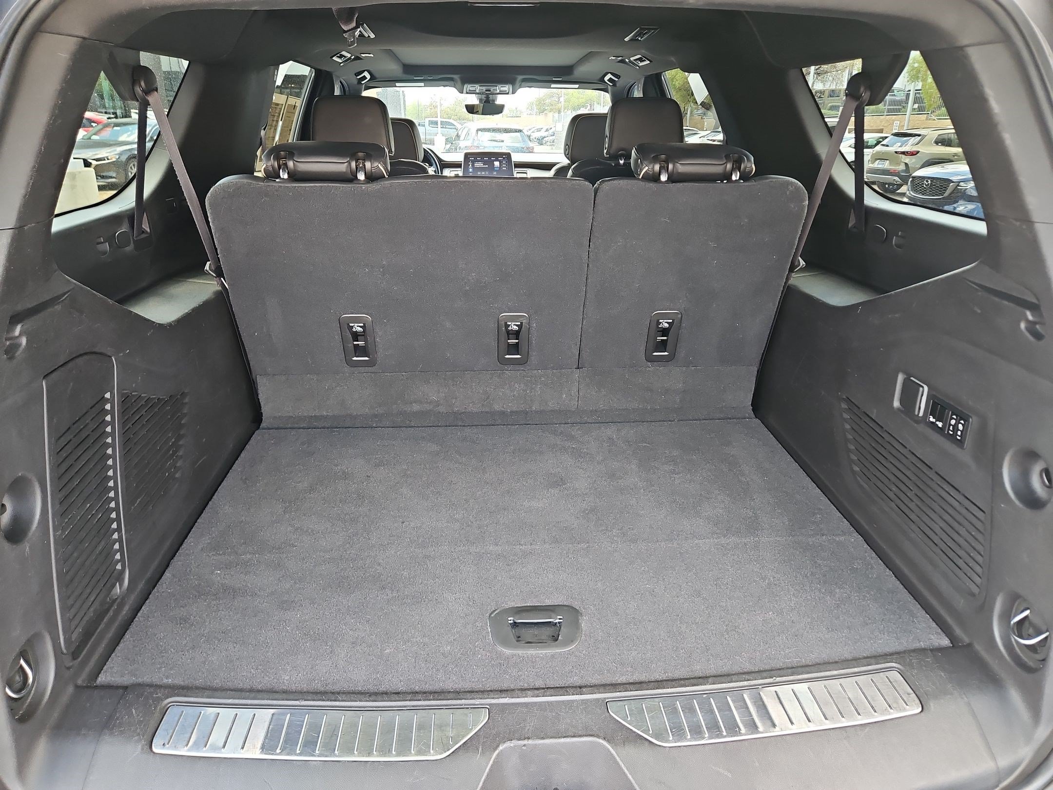 Certified 2021 Chevrolet Suburban Premier w/ Premium Package RWD image 33