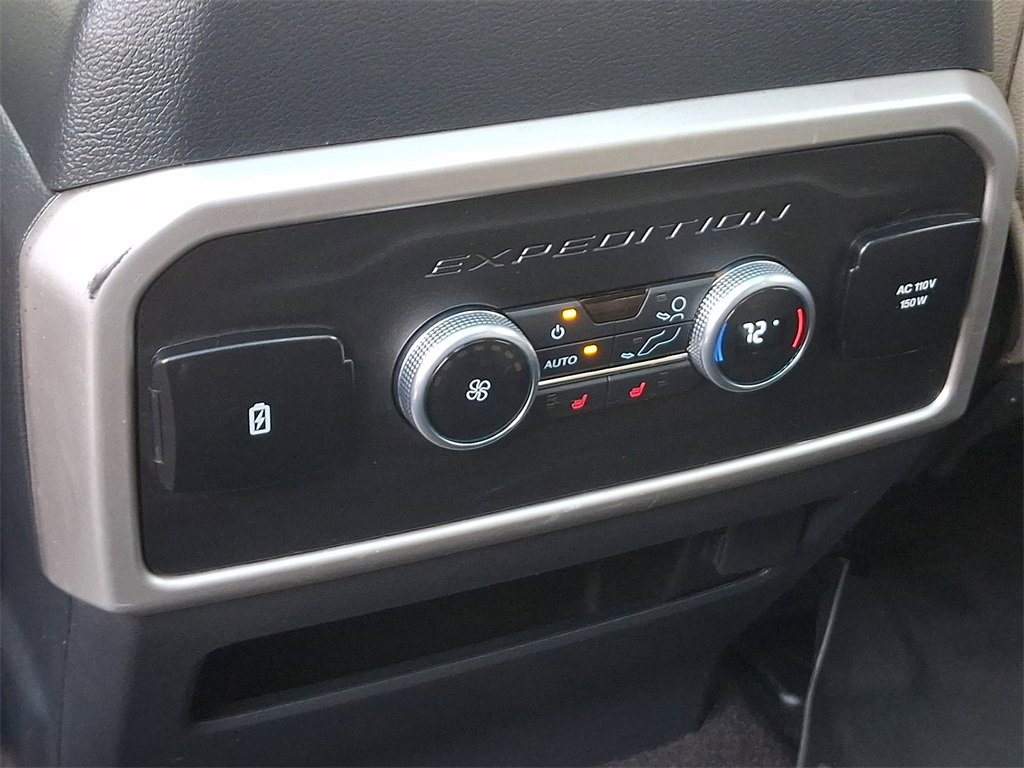 Certified 2022 Ford Expedition Max Limited image 11