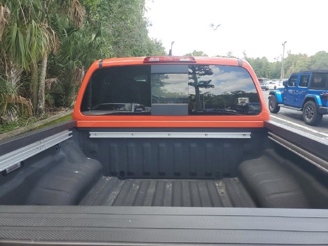 Certified 2025 Nissan Frontier PRO-4X w/ Pro Premium Package AWD/4WD image 6