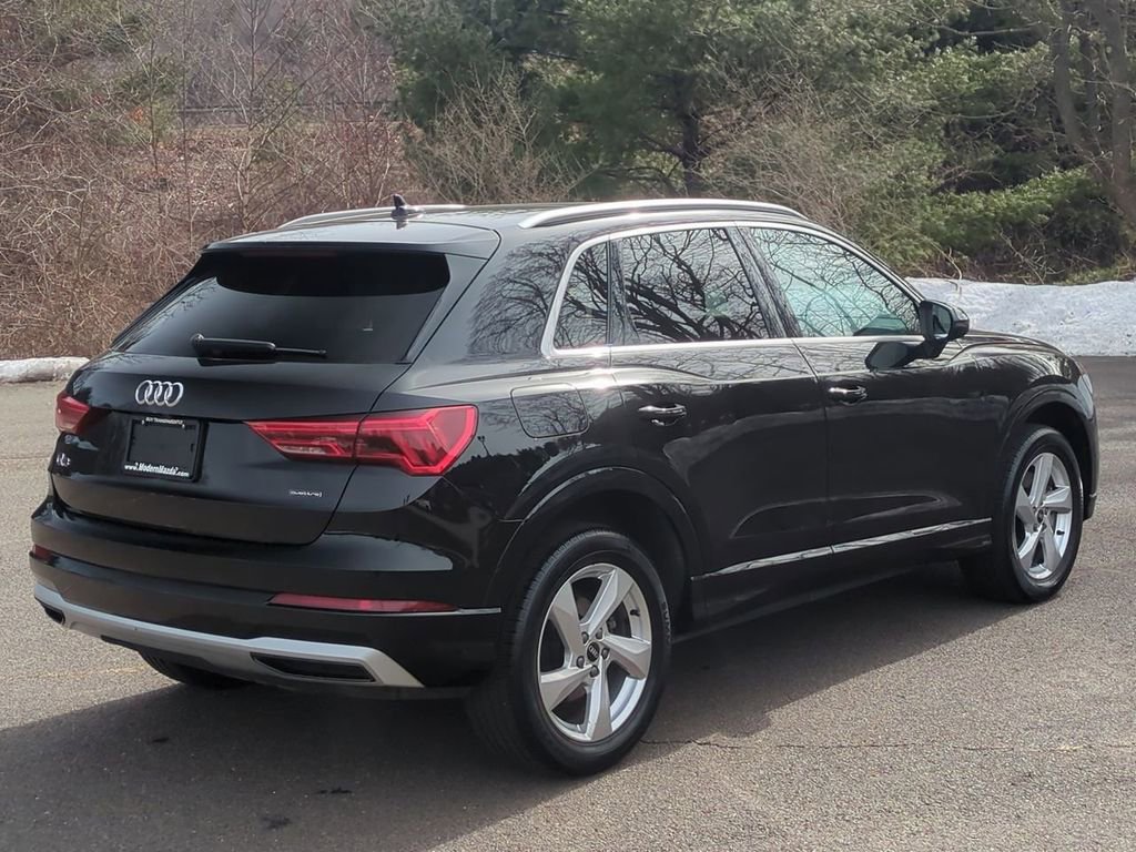 Used 2022 Audi Q3 2.0T Premium AWD/4WD image 4