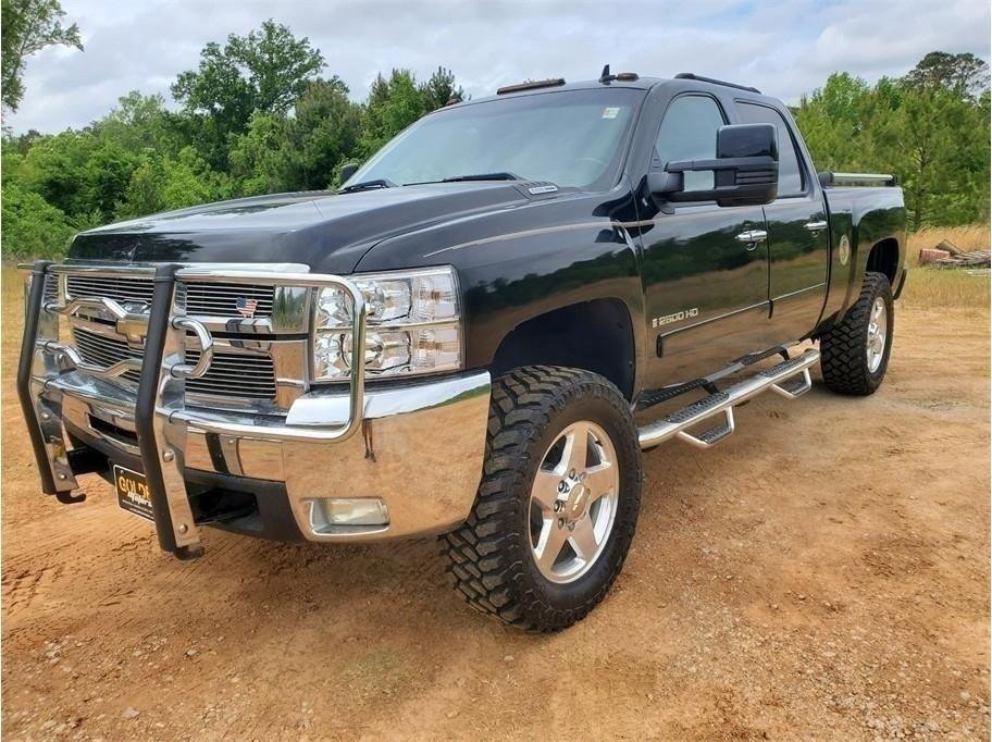 Used 2007 Chevrolet Silverado 2500 LTZ w/ Safety Package AWD/4WD image 4