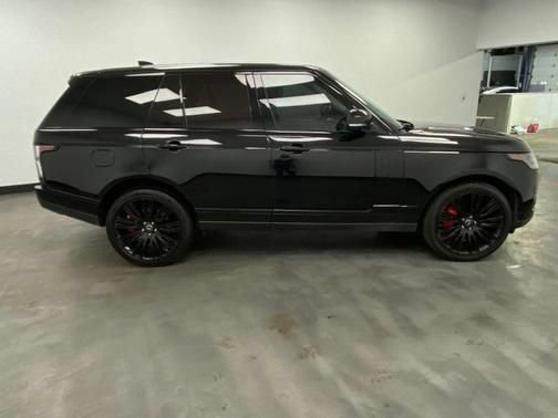 Used 2018 Land Rover Range Rover Supercharged AWD/4WD image 7