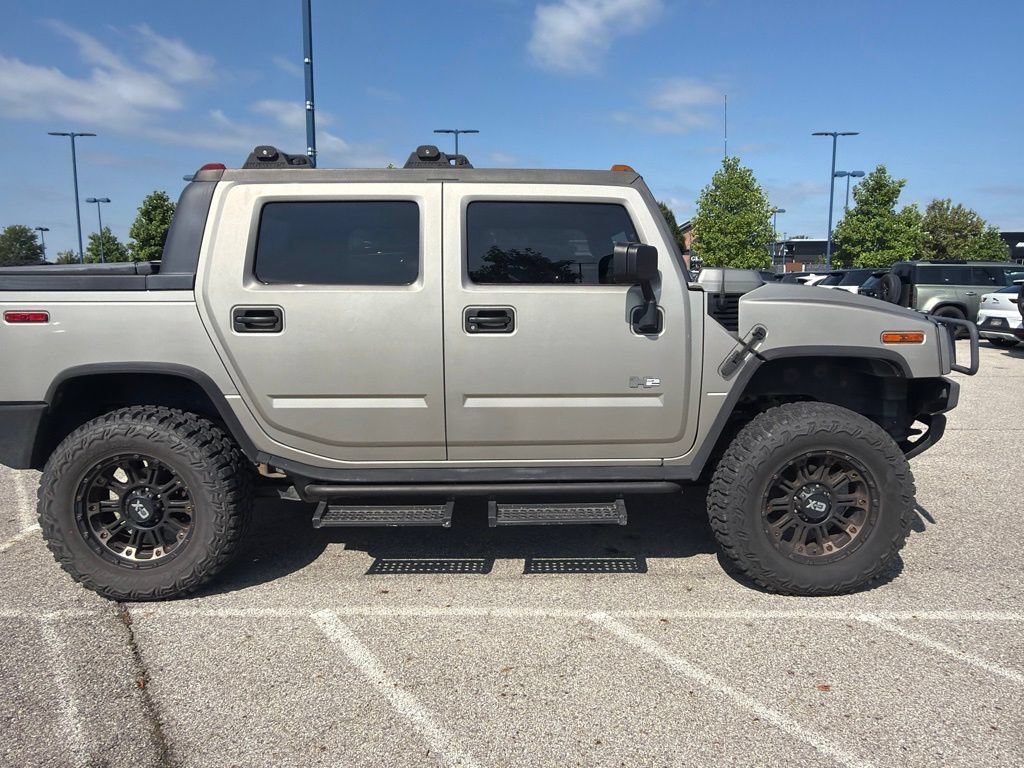Used 2005 HUMMER H2 SUT w/ Preferred Equipment Group AWD/4WD image 4