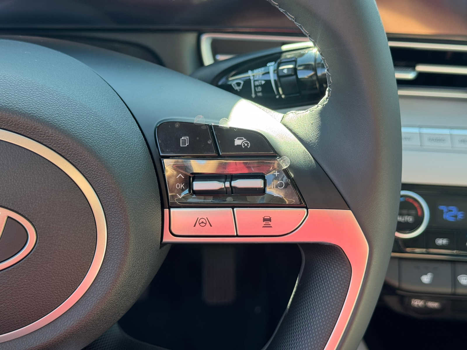 New 2026 Hyundai Elantra Limited image 17