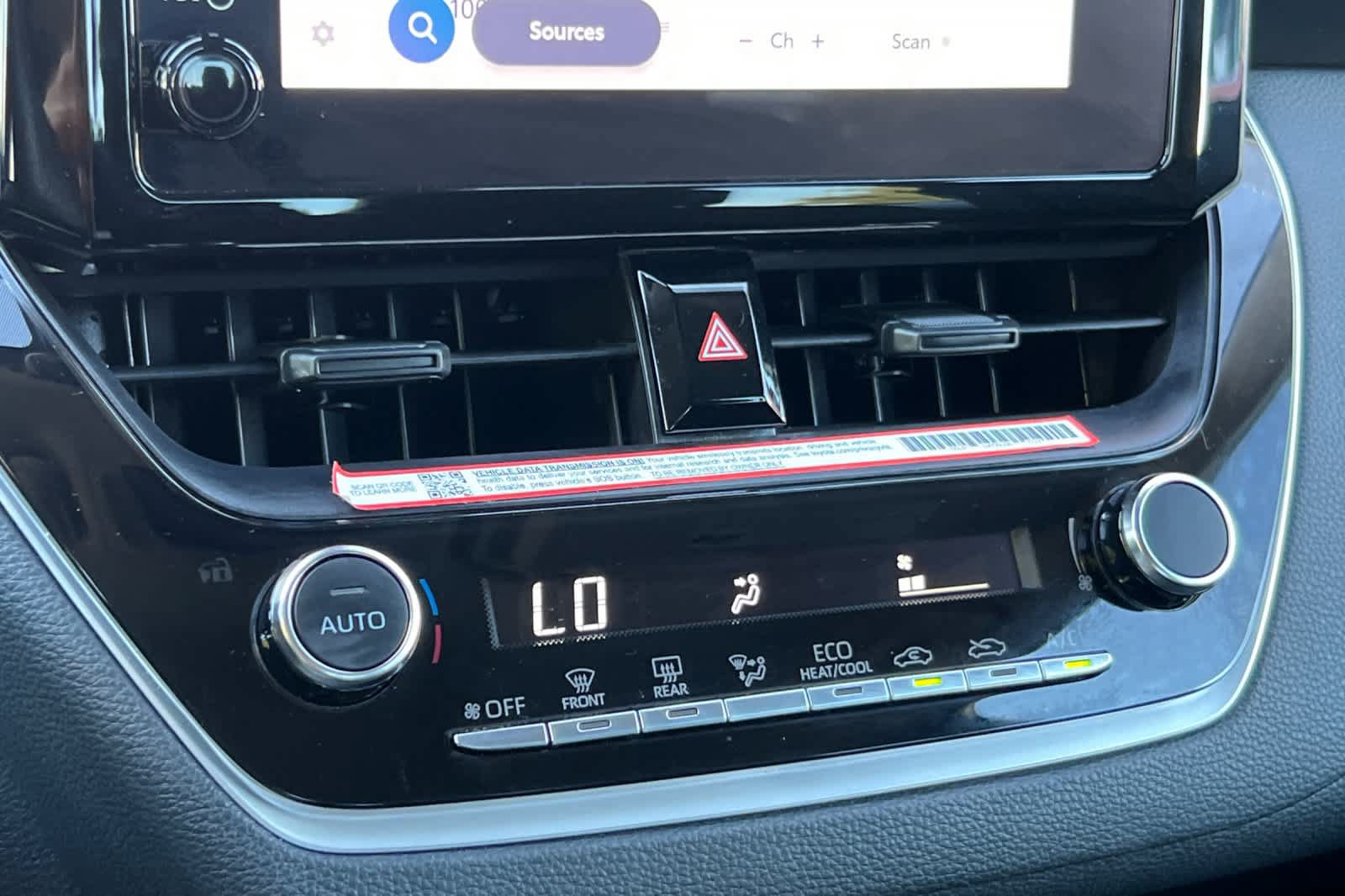 Certified 2025 Toyota Corolla LE FWD image 20