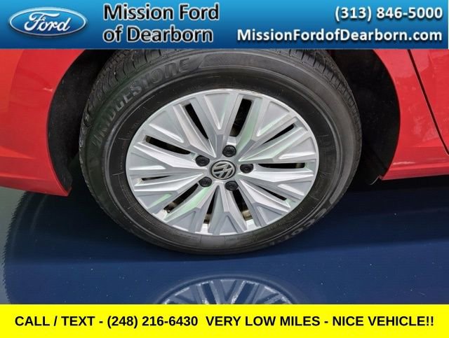 Used 2019 Volkswagen Jetta S image 4