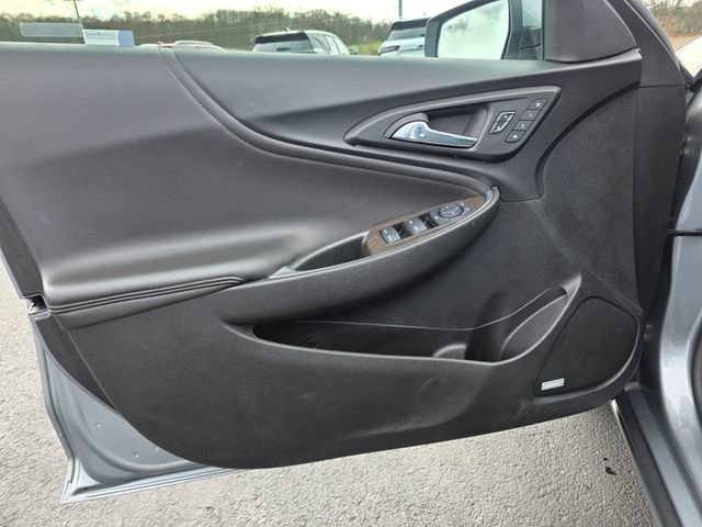 Used 2023 Chevrolet Malibu LT w/ Driver Confidence Package image 17