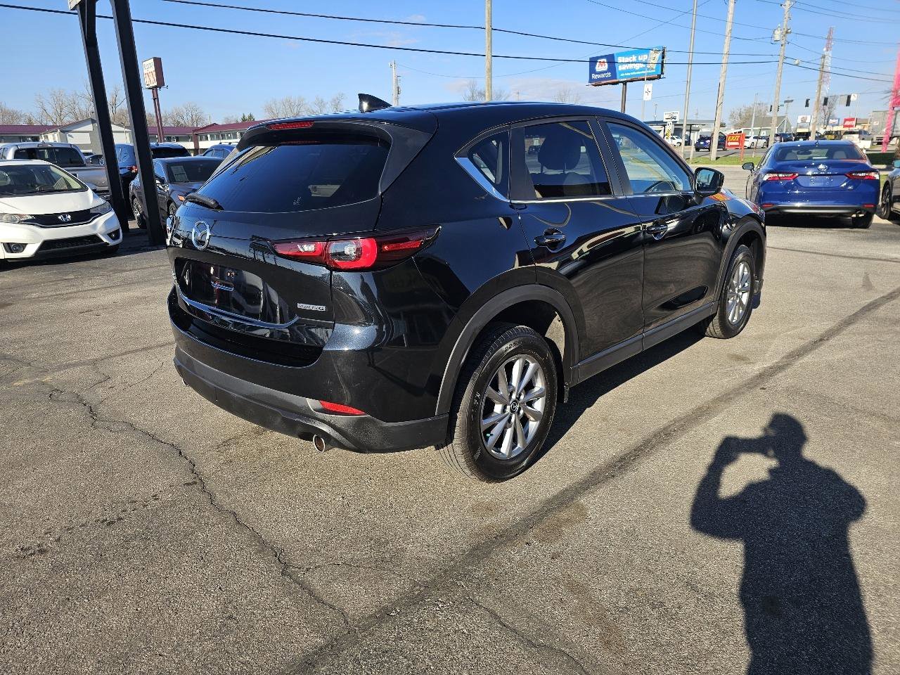 Used 2023 MAZDA CX-5 AWD 2.5 S w/ Select Package image 6