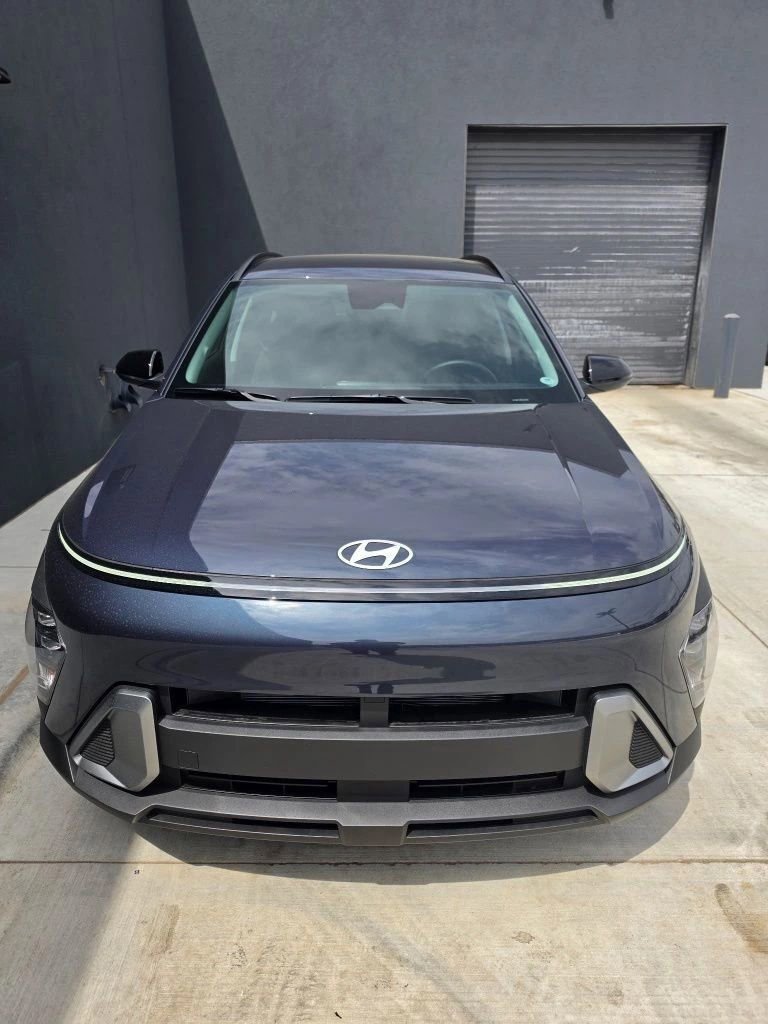 New 2026 Hyundai Kona SEL Premium FWD image 2