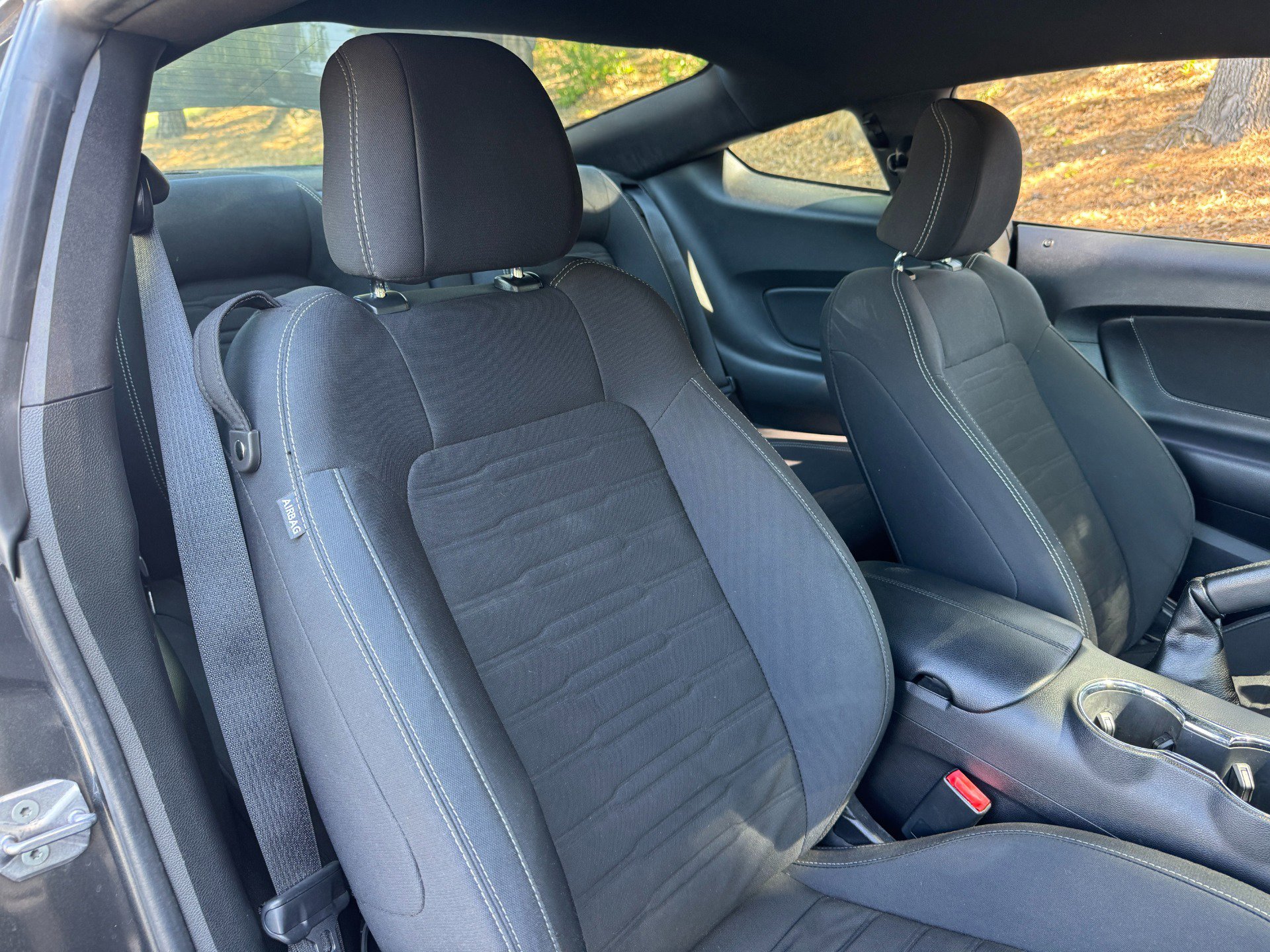 Used 2017 Ford Mustang GT w/ GT Performance Package RWD image 41