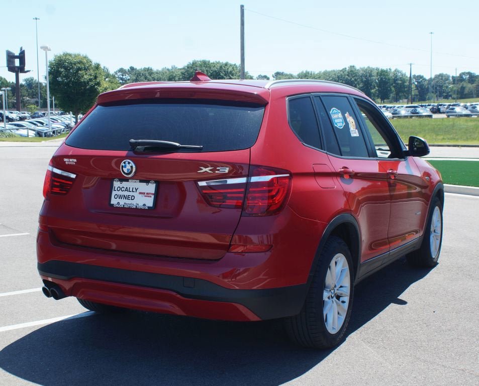 Used 2017 BMW X3 sDrive28i RWD image 19