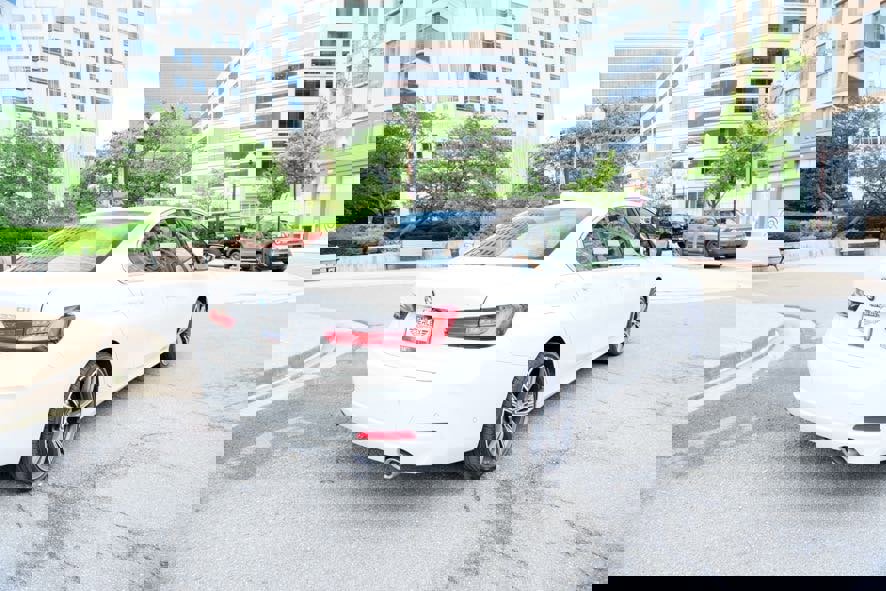 Used 2024 BMW 330i Sedan image 11