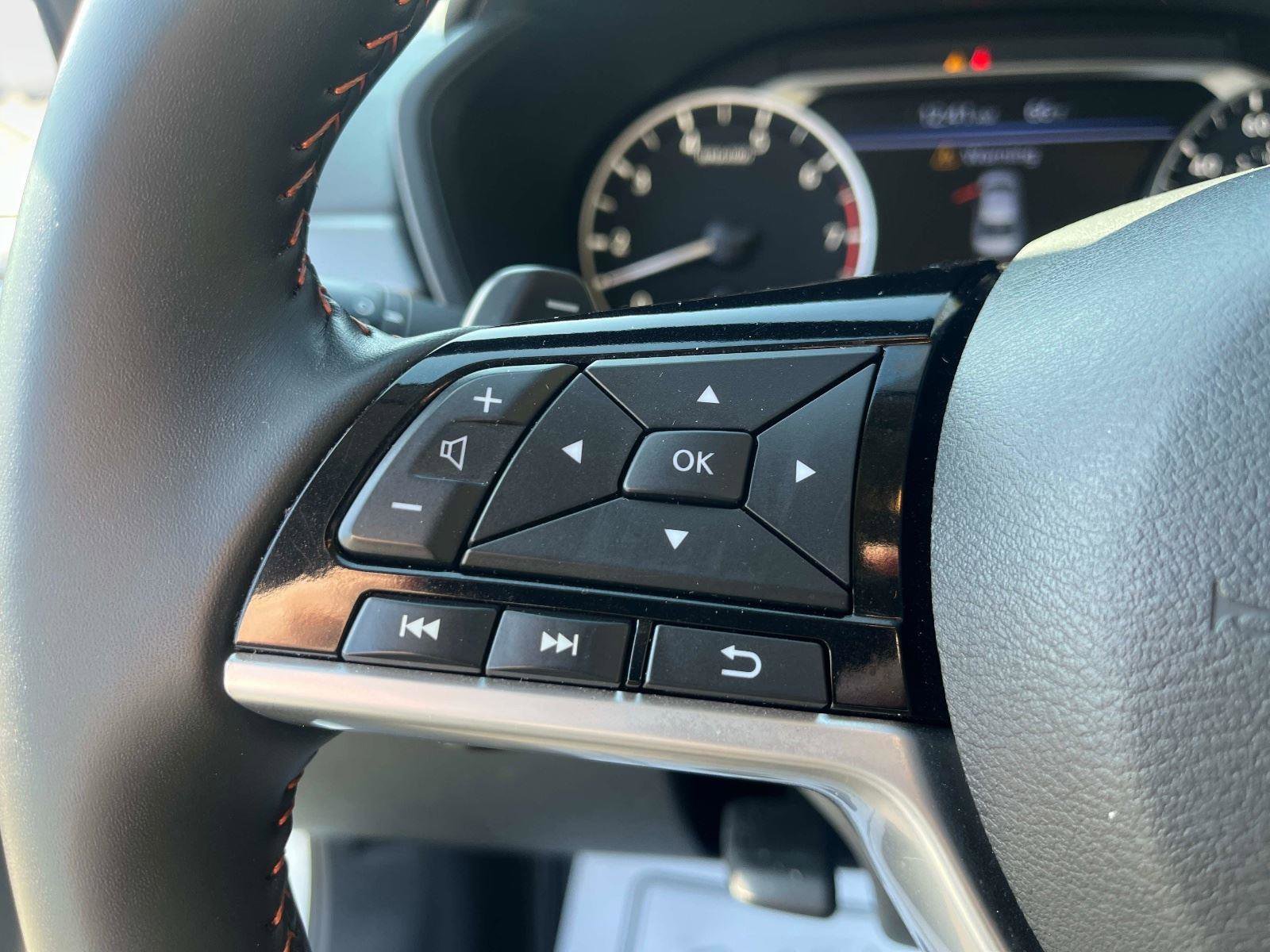 Certified 2025 Nissan Altima 2.5 SR image 29