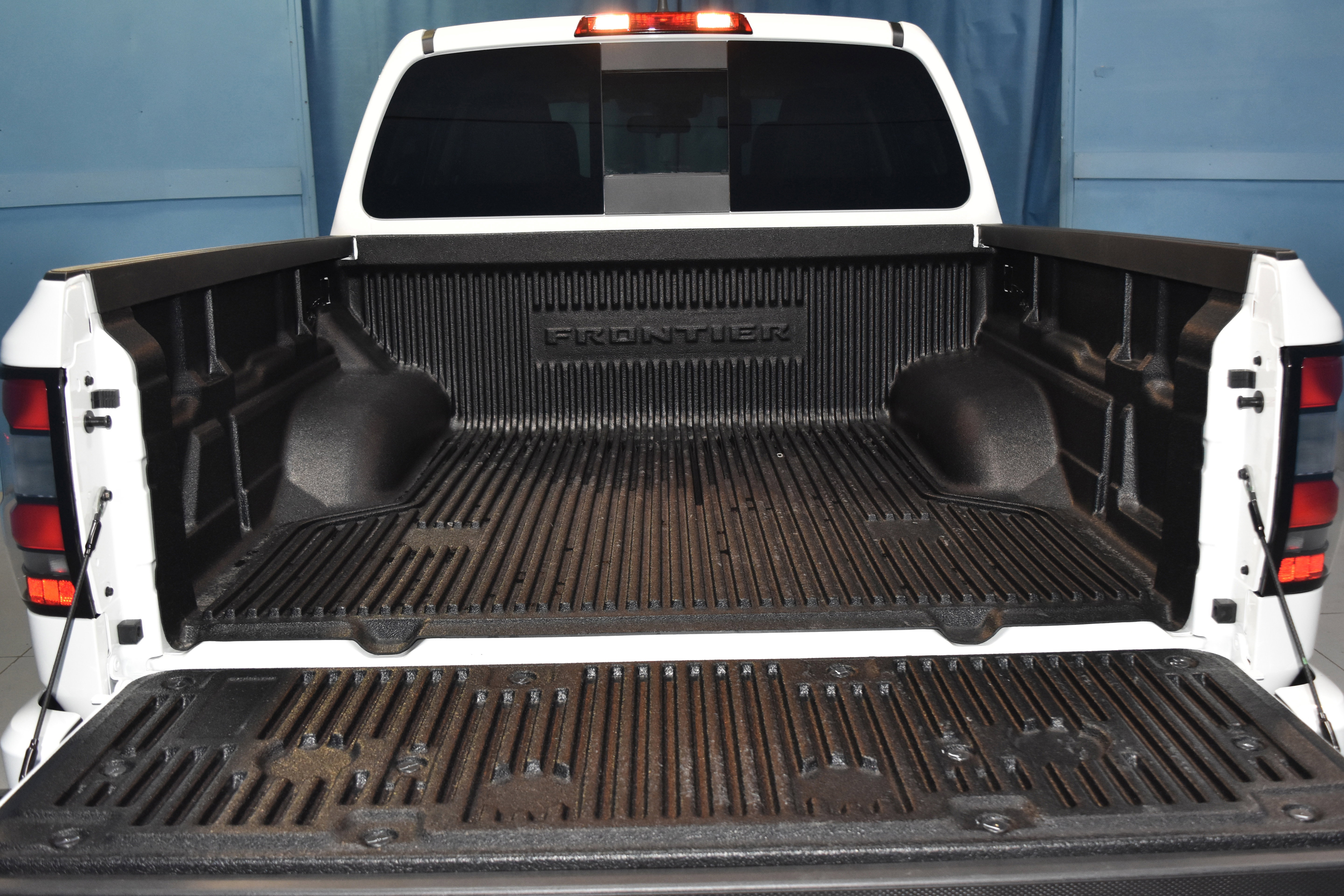 New 2026 Nissan Frontier SV w/ Tow Package image 28