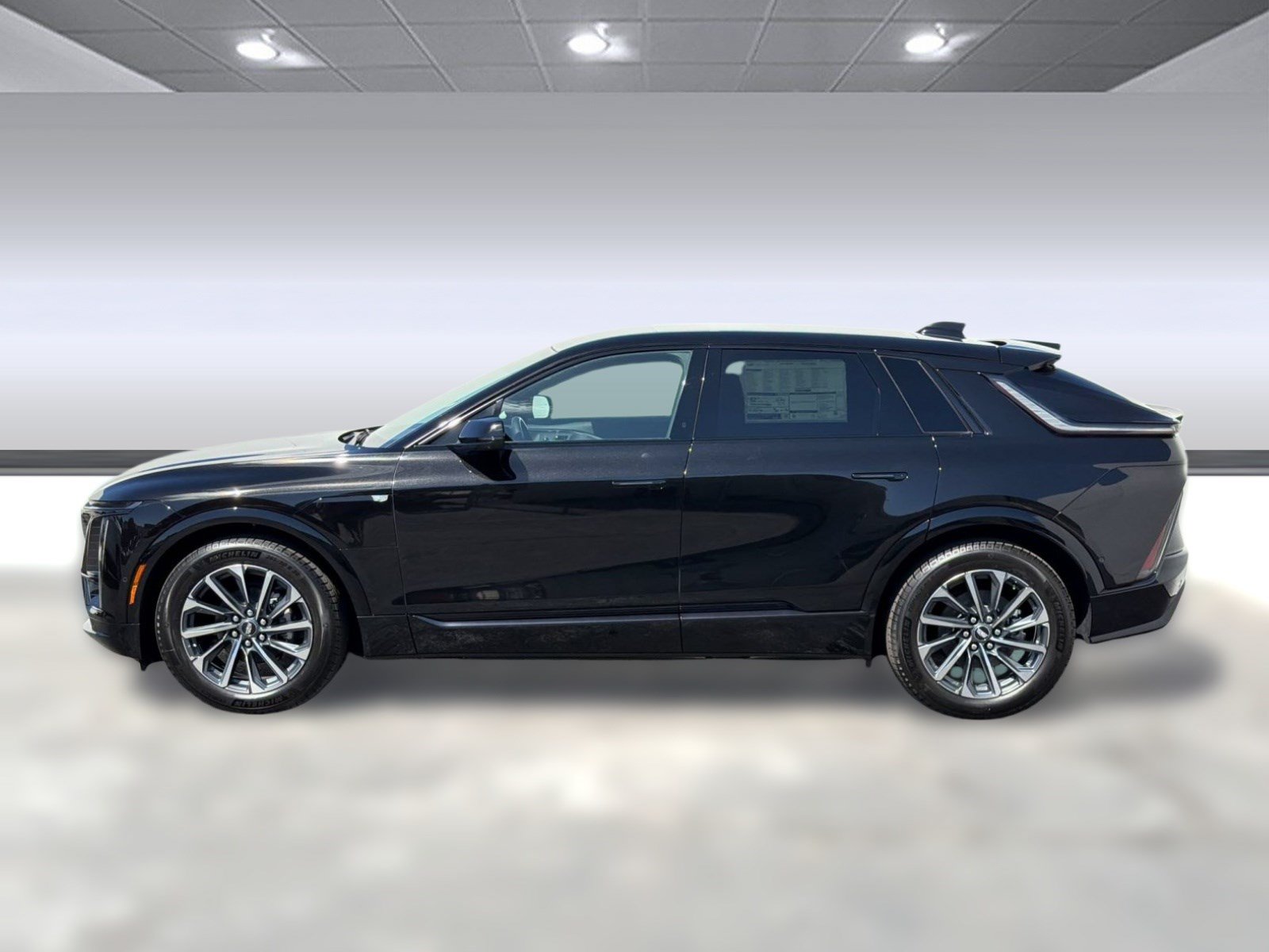 New 2027 Cadillac Lyriq Sport RWD image 2