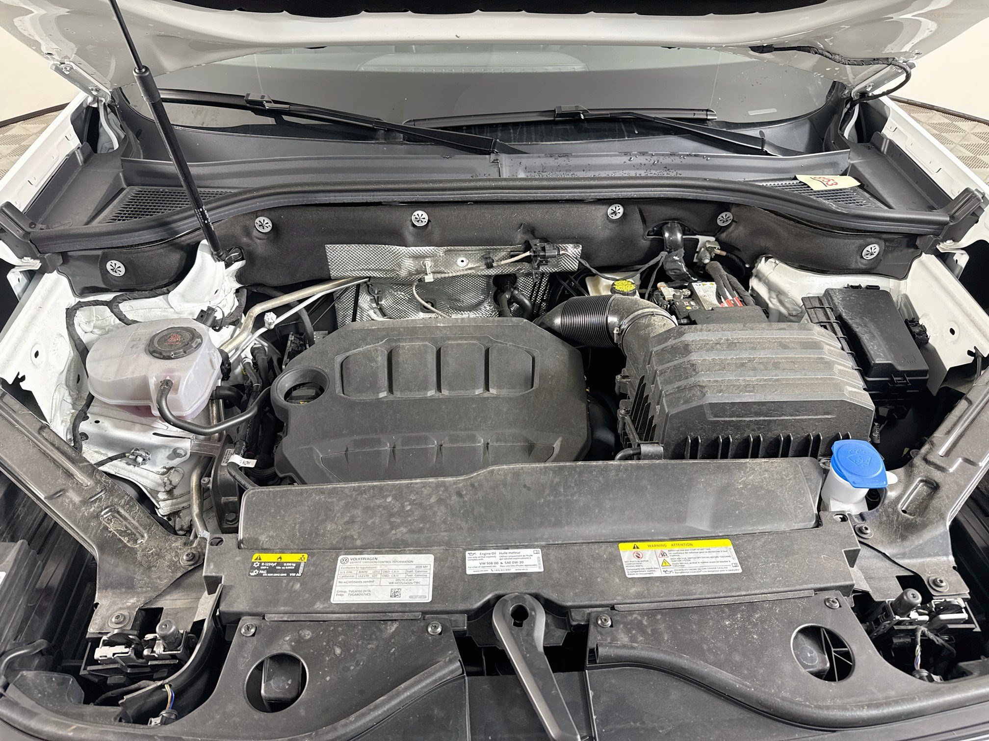 Used 2026 Volkswagen Atlas Cross Sport SE FWD image 39