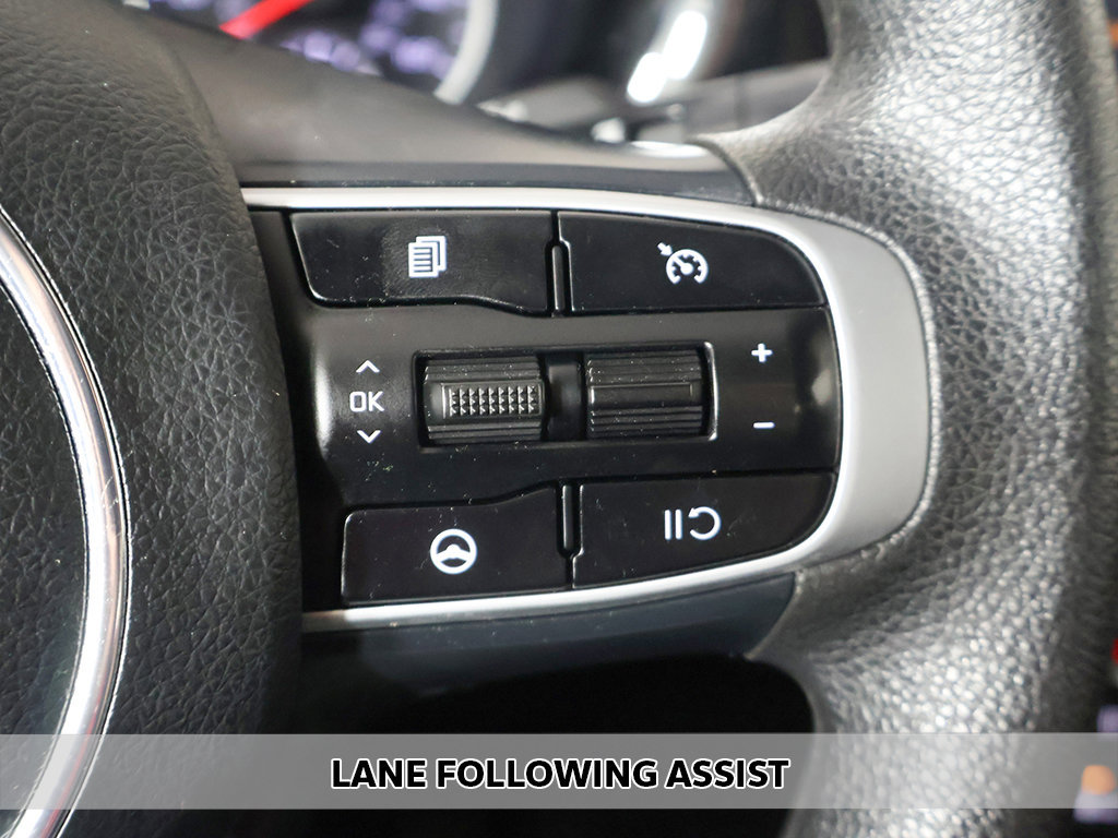 Used 2023 Kia K5 LXS FWD image 3