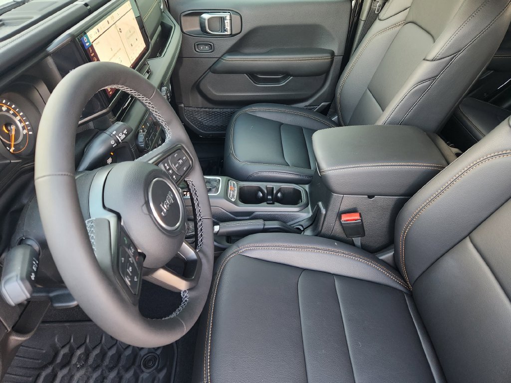 New 2025 Jeep Gladiator Mojave AWD/4WD image 9