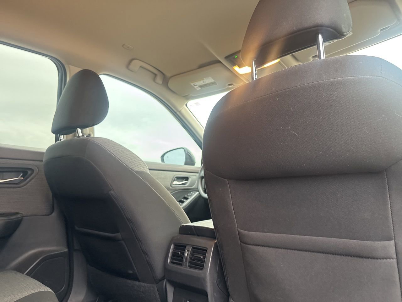 Certified 2022 Nissan Rogue SV image 27