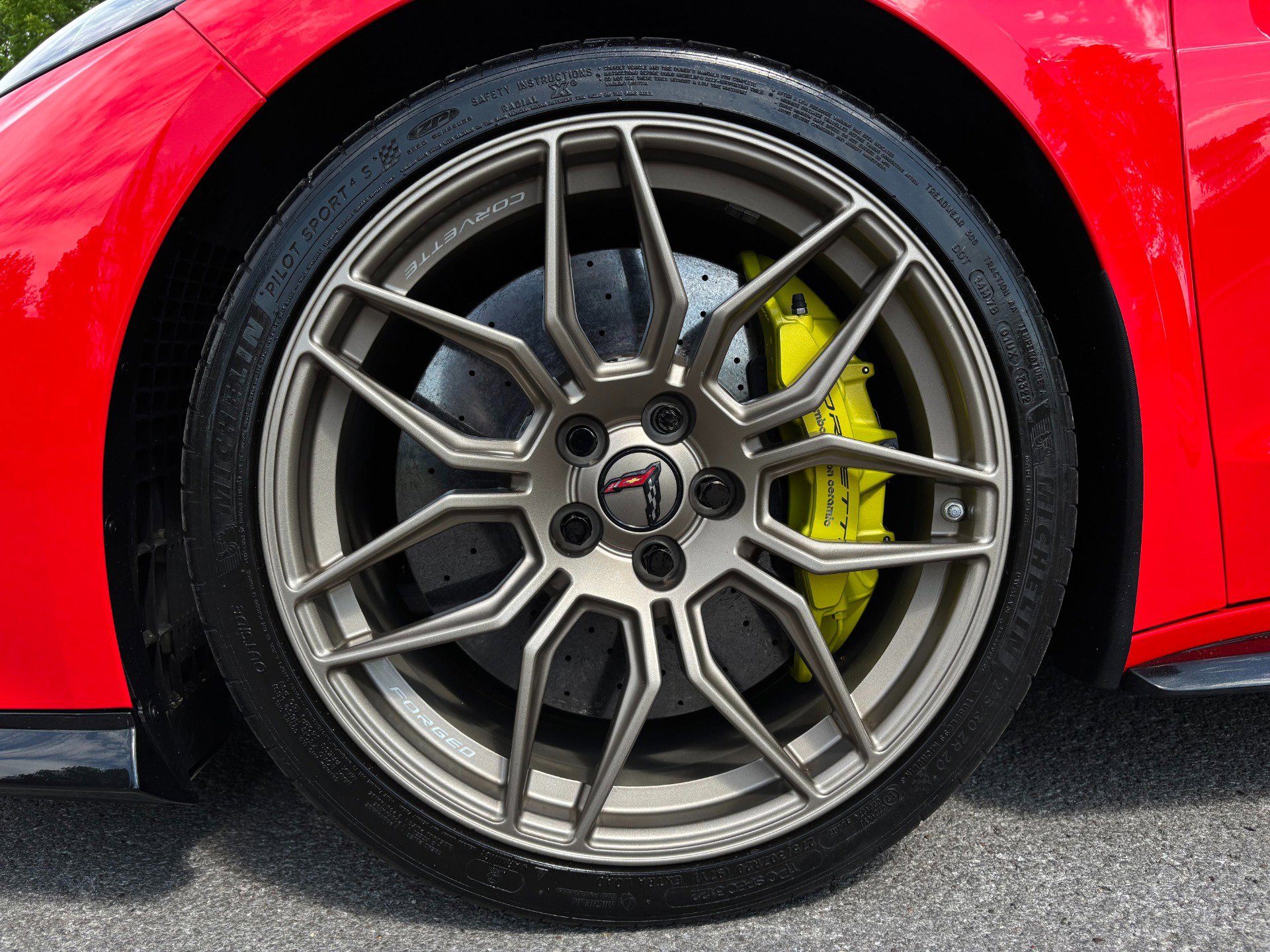 Used 2023 Chevrolet Corvette Z06 w/ Stealth Interior Trim Package RWD image 45