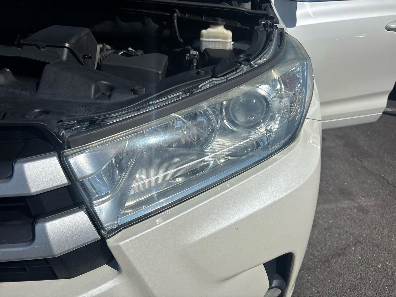 Used 2017 Toyota Highlander XLE image 13