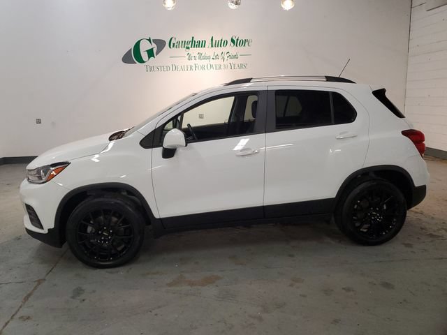 Used 2021 Chevrolet Trax LT w/ Sport Edition AWD/4WD image 3