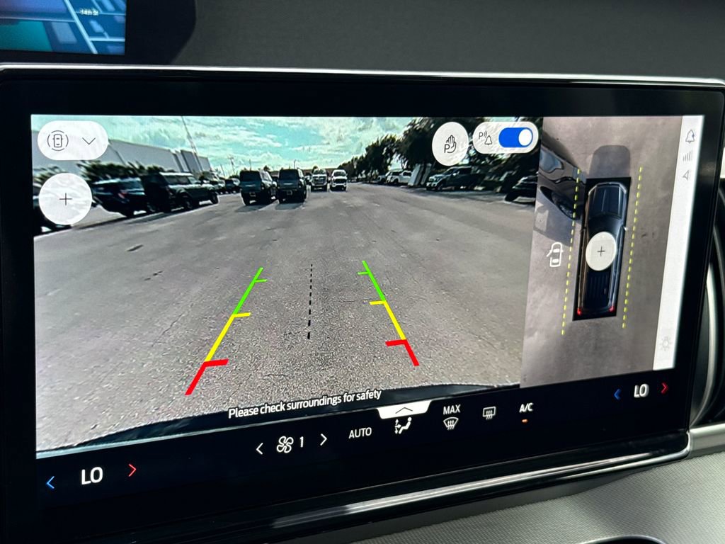 Certified 2025 Ford Expedition Max Active RWD image 21