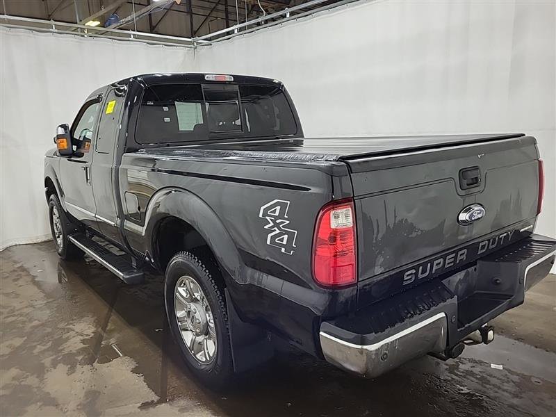 Used 2013 Ford F250 Lariat w/ Chrome Pkg image 8