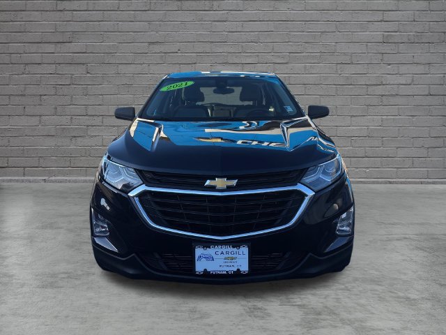 Used 2021 Chevrolet Equinox LS w/ LPO, Floor Liner Package AWD/4WD image 2