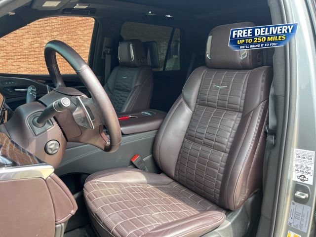 Used 2023 Cadillac Escalade V AWD/4WD image 13