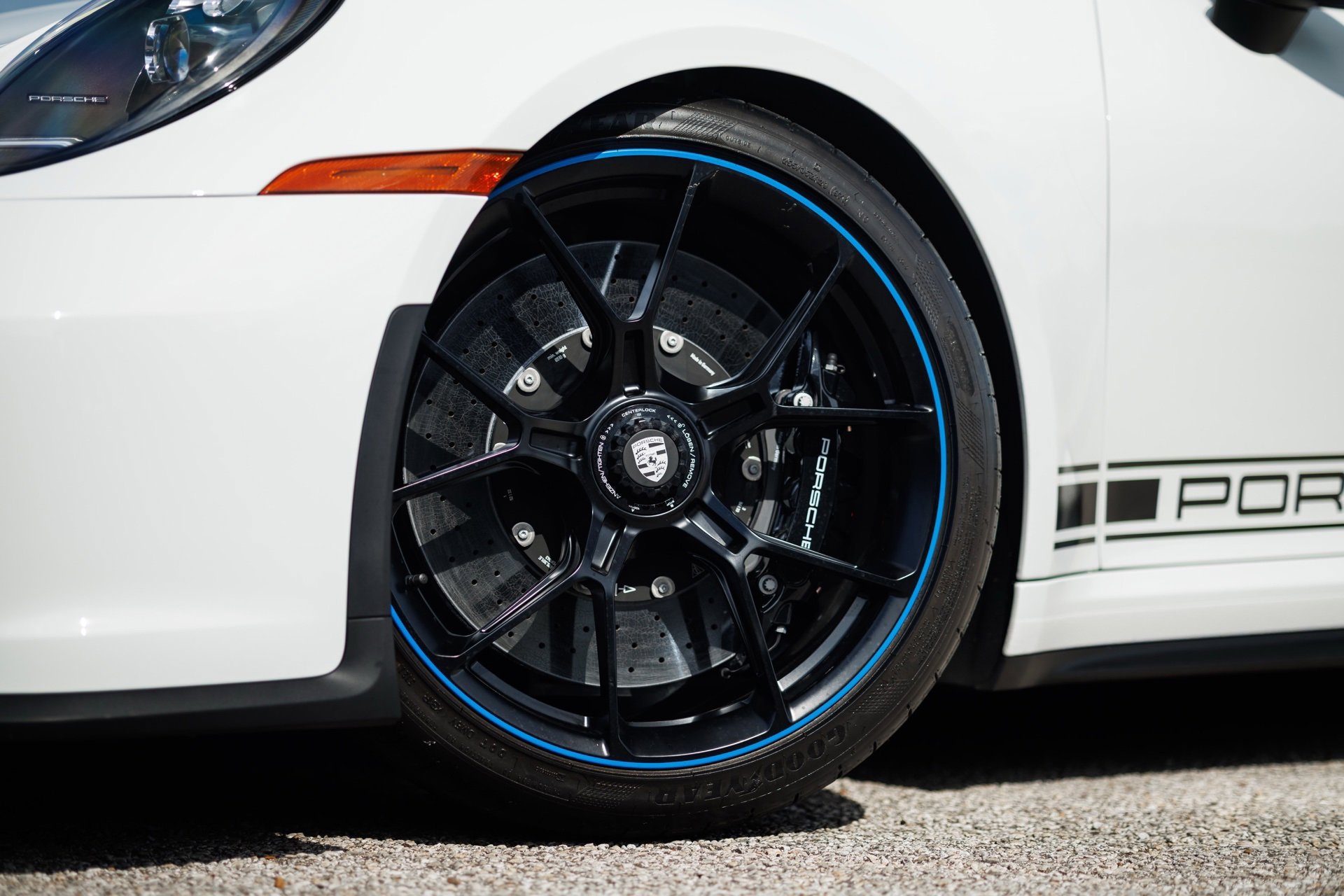 Used 2022 Porsche 911 GT3 image 25