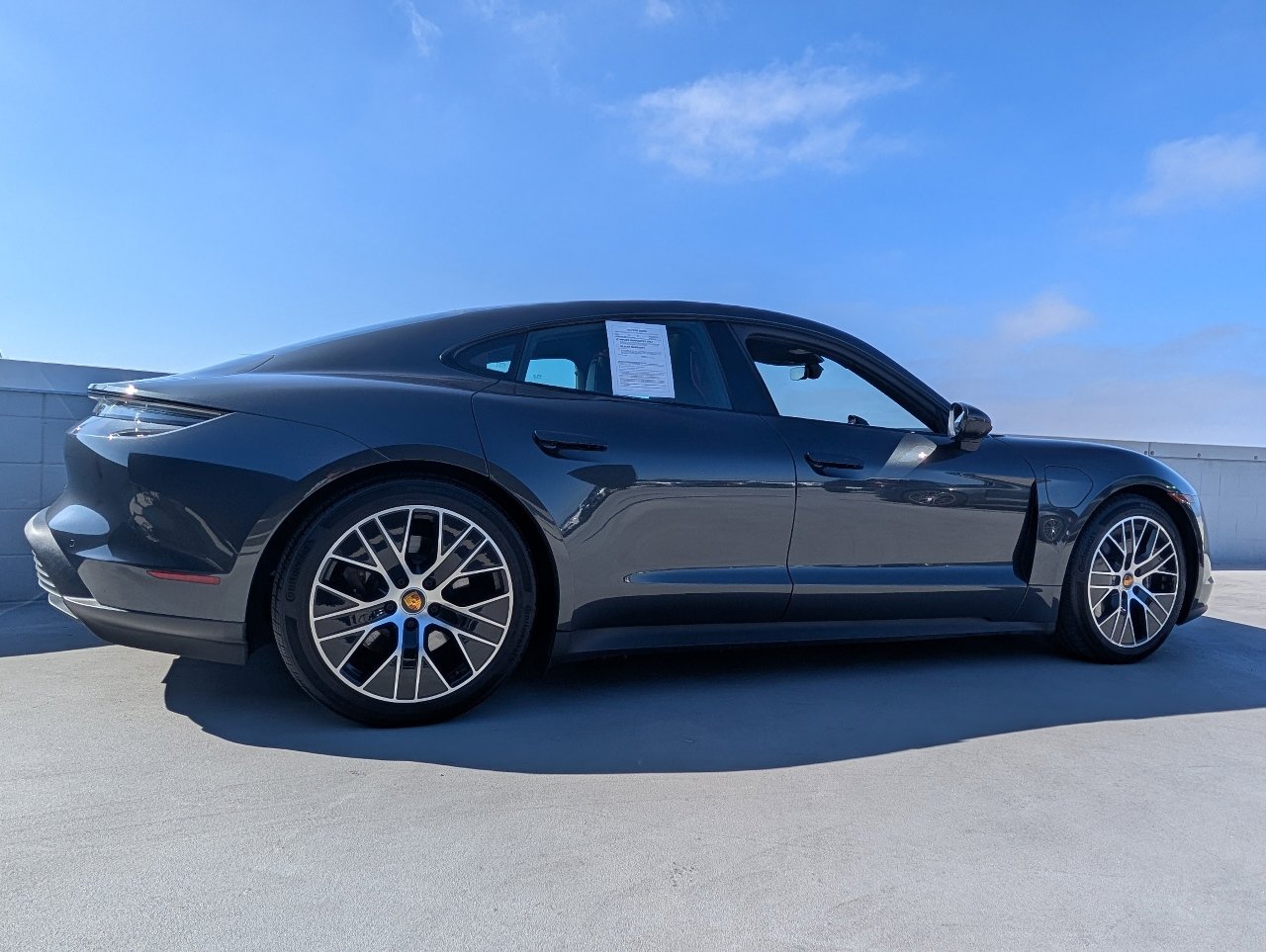 Used 2024 Porsche Taycan image 24