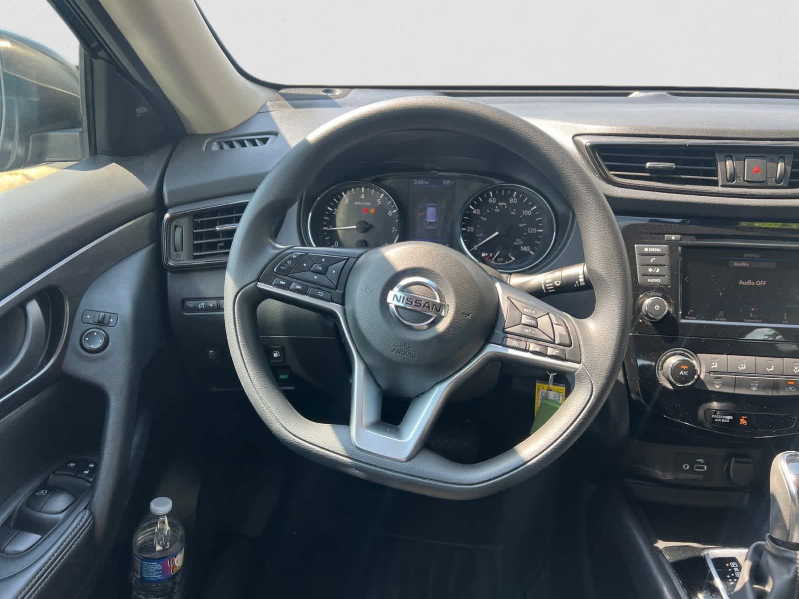 Used 2020 Nissan Rogue S FWD image 13