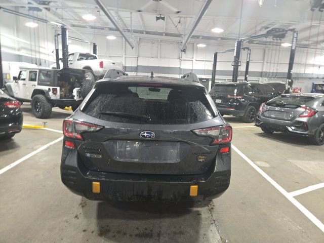 Used 2024 Subaru Outback Wilderness image 6