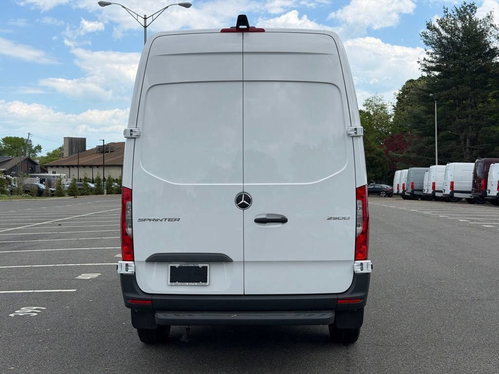 New 2026 Mercedes-Benz Sprinter 2500 image 4