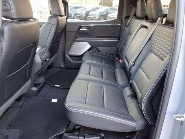 Used 2025 GMC Sierra EV Denali image 9