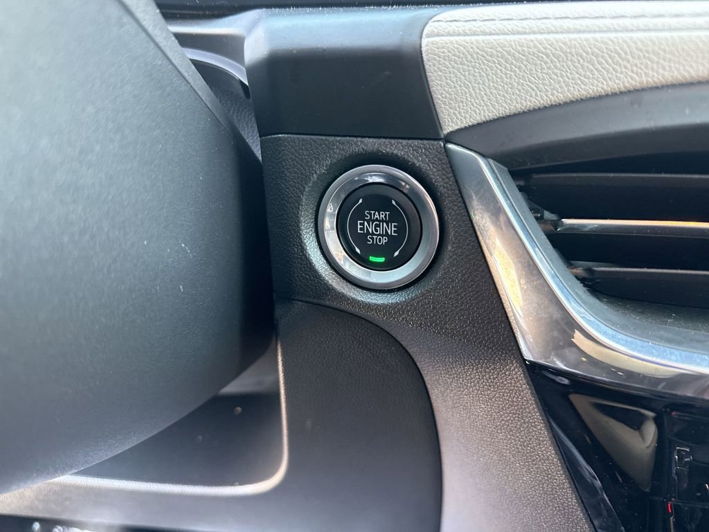 Used 2025 Buick Encore GX Avenir w/ Avenir Technology Package FWD image 15
