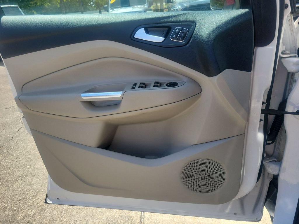 Used 2018 Ford Escape Titanium AWD/4WD image 13