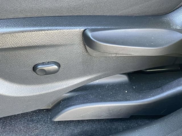 Used 2022 Chevrolet Trax LS w/ Tint and Cruise Package image 27