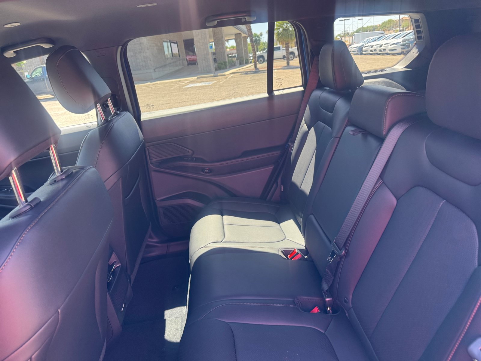 New 2026 Jeep Cherokee Limited AWD/4WD image 17