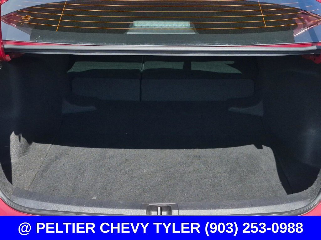 Used 2025 Toyota Corolla LE FWD image 7