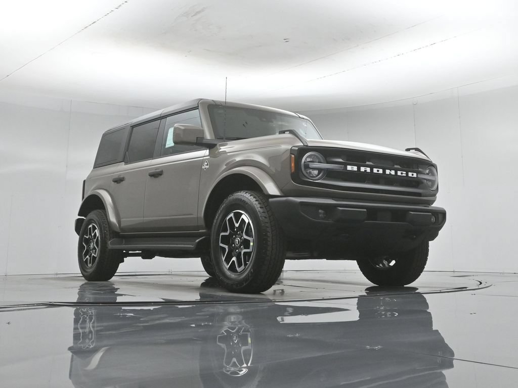 New 2026 Ford Bronco Outer Banks AWD/4WD image 46